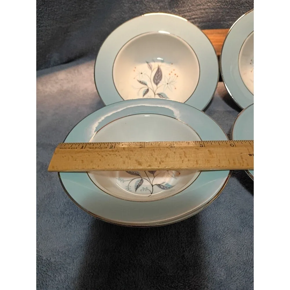 Vintage Homer Laughlin Dianne Eggshell Cavalier Set 4 Rimmed Soup Dessert Fruit